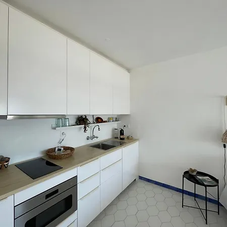 Areia E Sal Apartment *
